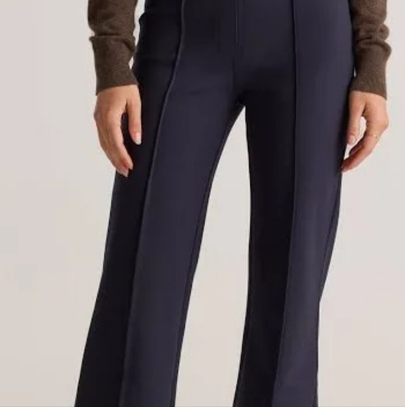 Quince Ultra-Stretch Ponte Flare Leg Pants Black. Size XL. - Picture 1 of 6